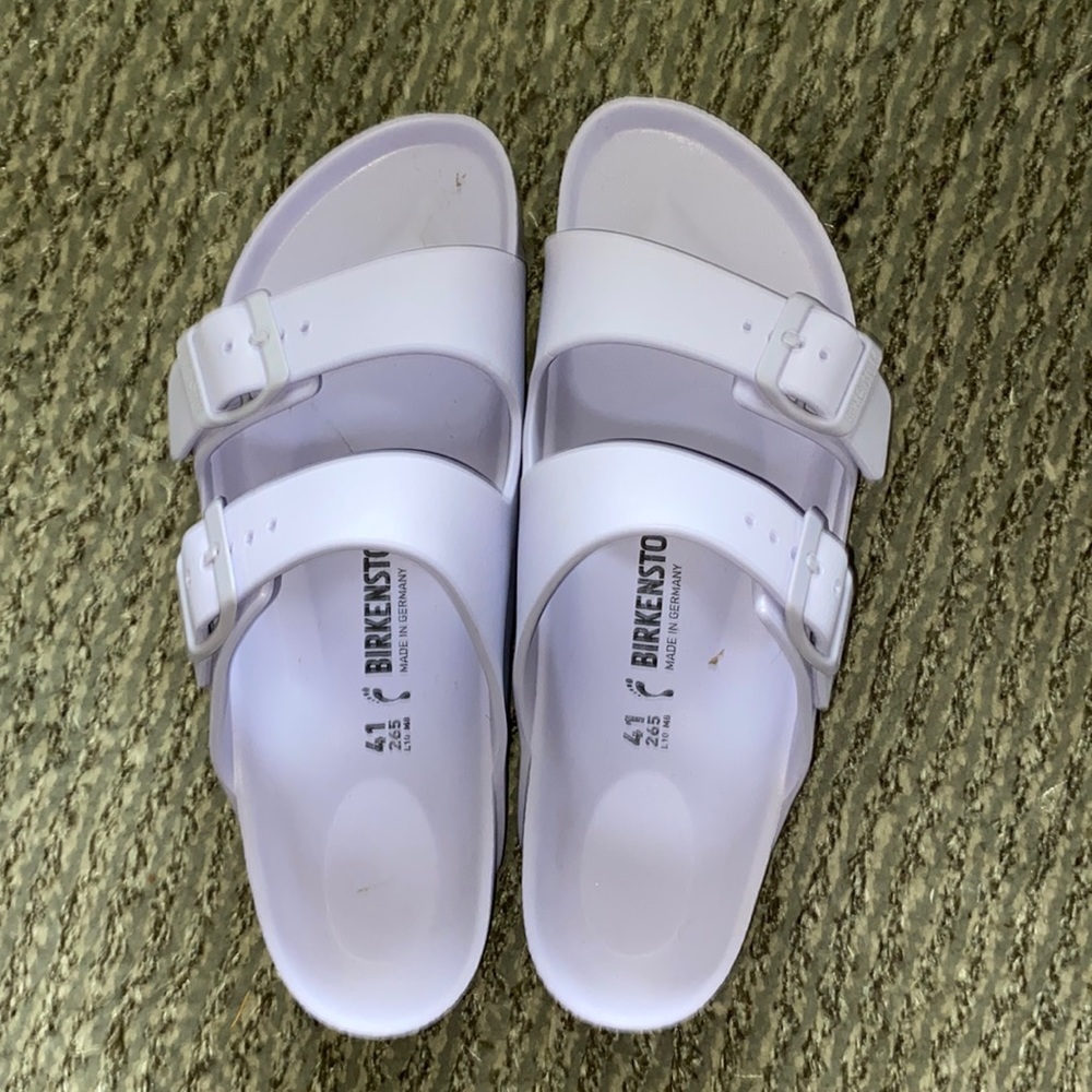 NEVER WORN light purple Birkenstocks